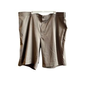 Men's Pro Tour Shorts. Size 42